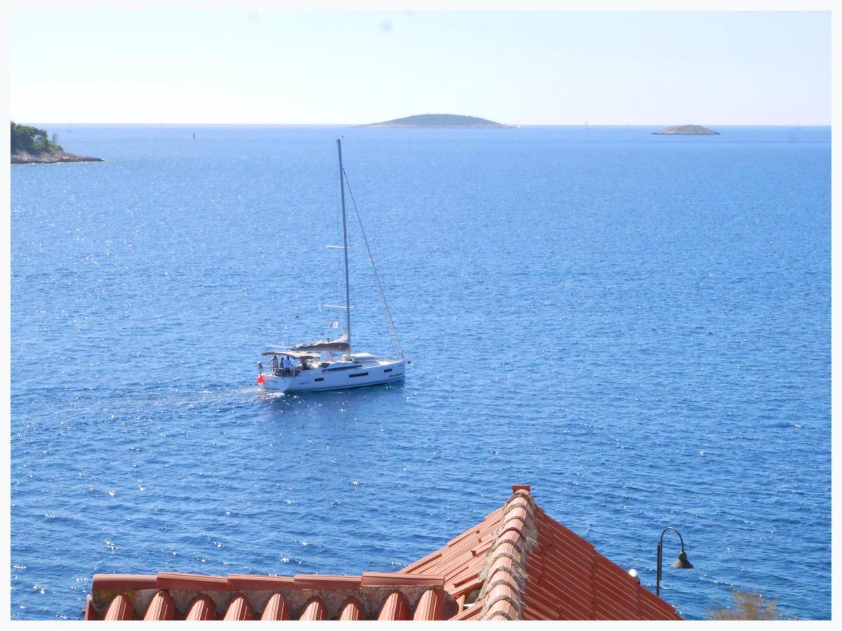 The Peninsula Leilighet Primošten Eksteriør bilde